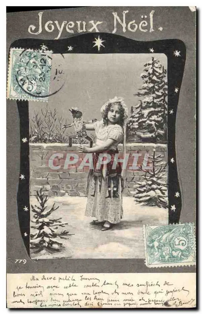 Fille en robe à motifs tenant un oiseau — scène de Noël — éditeur '779' et timbres 5 centimes - Vorderseite