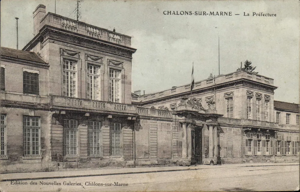 Chalons-sur-Marne — A Prefeitura — Edição das Nouvelles Galeries, Châlons-sur-Marne - Frente