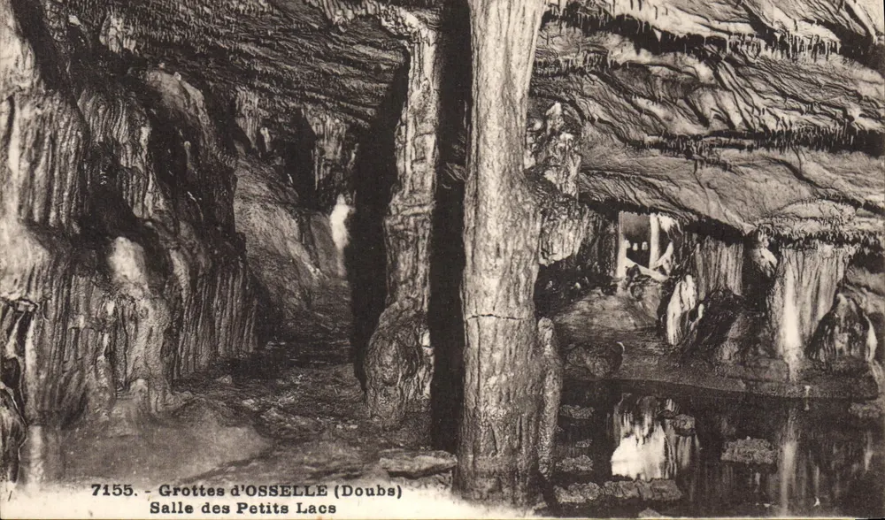 Grottes d'Osselle (Doubs) — Salle des Petits Lacs — Verlag C. L. B. Besanyon, n° 7155 - Vorderseite