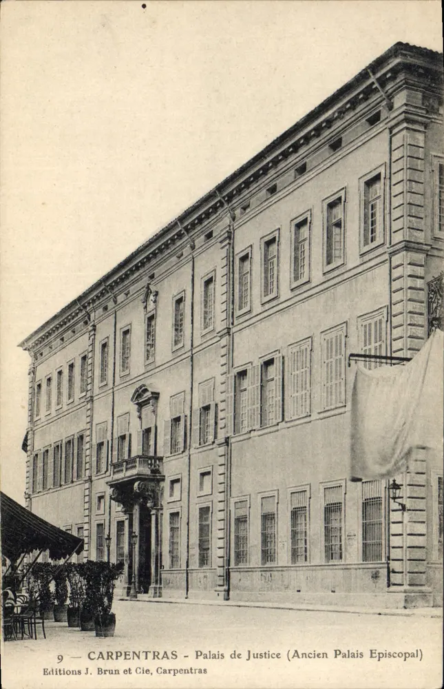 Carpentras - Justizpalast (ehemaliger Bischofspalast) — Éditions J. Brun et Cie, Carpentras - Vorderseite