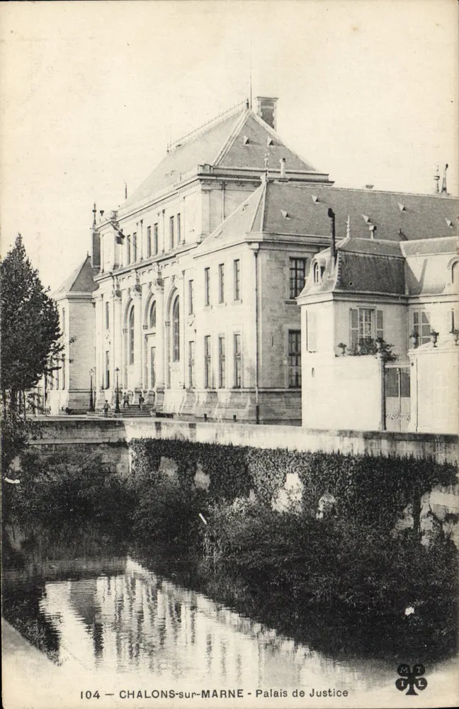 Chalons-sur-Marne — Palácio de Justiça — editor NTLE, n° 104 - Frente