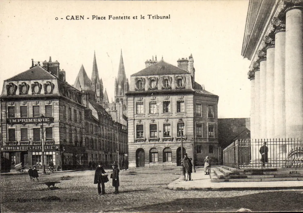 Caen - Praça Fontette e o Tribunal — Impressora Pape Erié — Nouvettes Éditeurs, Caen - Frente