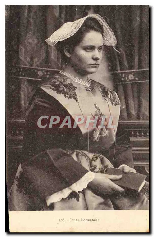 Jovem Lorientaise — retrato em traje tradicional — Laurent-Nil, Rennes, n°508 - Frente