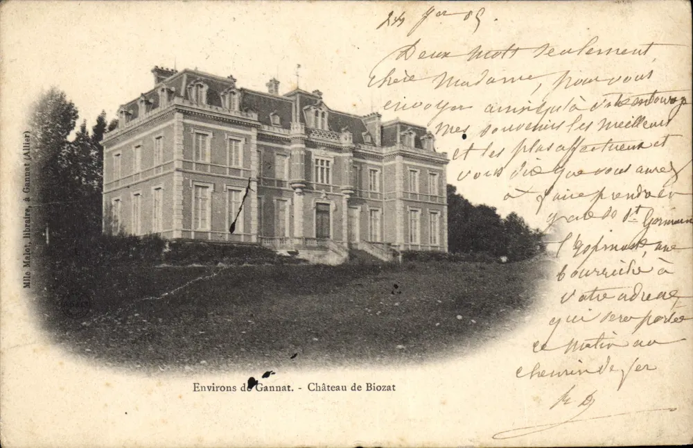 Environs de Gannat — Castelo de Biozat — Mille Malet, Gannat (Allier) - Frente