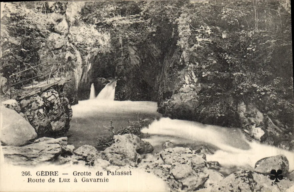 Gèdre — Grotte de Palasset — Route de Luz à Gavarnie - Vorderseite