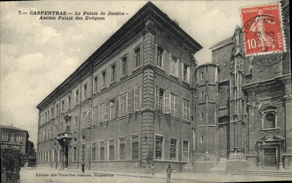Carpentras — Das Justizpalast — Ehemaliger Bischofspalast — Ausgabe durch Nouvelles Galeries, Carpentras - Vorderseite