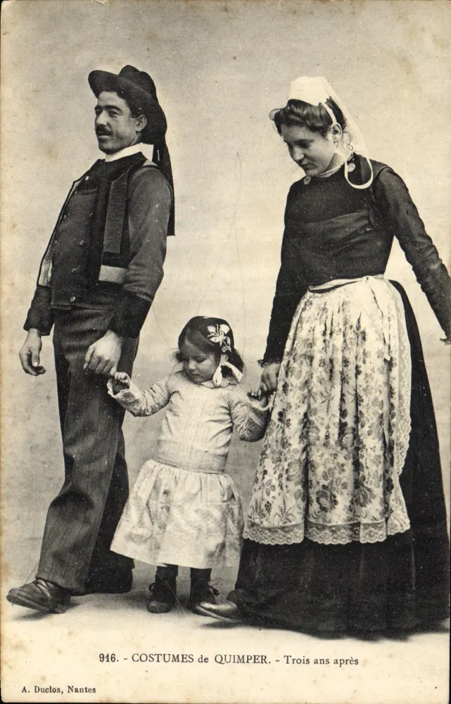 Kleidung aus Quimper — Drei Jahre später — A. Duclos, Nantes, n° 946 - Vorderseite