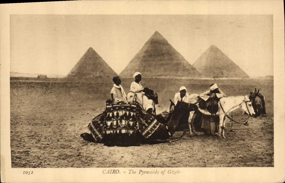 Cairo - Las Pirámides de Giza — Lehnert & Landrock, n° 1052 - Anverso