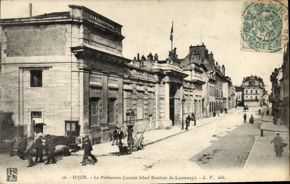 Dijon - Die Präfektur (ehemaliges Hotel Bouhier de Lantenay) — L. V. Verlag - Vorderseite