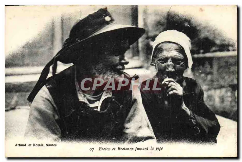 Breton und Bretonne rauchen eine Pfeife — Nantes — Artaud et Nozais - Vorderseite