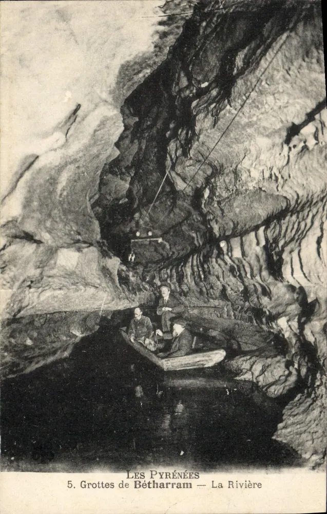 Os Pirineus — Grutas de Bétharram — A Rio — 5. Grutas de Bétharram — A Rio - Frente
