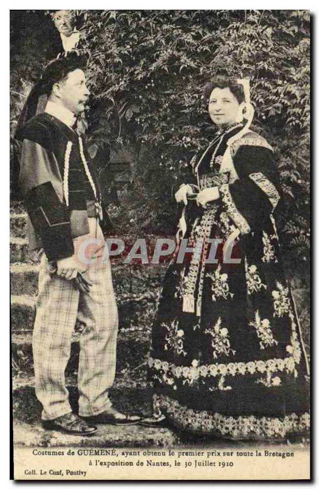 Trajes de GUÉMENE — Primeiro prêmio na exposição de Nantes, 1910 — Coll. Le Cunf, Pontivy - Frente