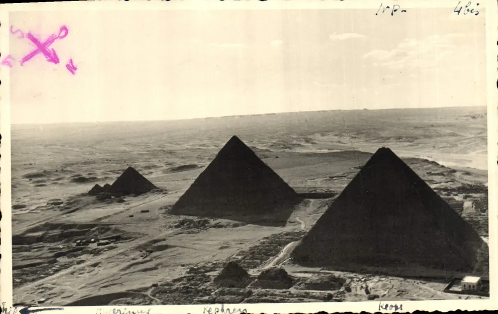 Pirâmides de Gizé — vista aérea — Bilhete postal antigo n° 4863 - Frente