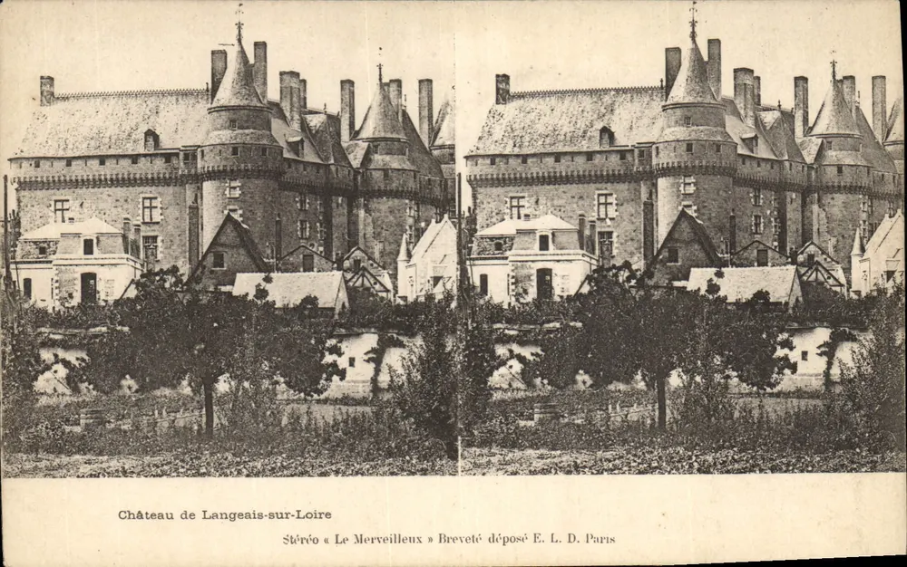 Castelo de Langeais-sur-Loire — Estereoscópica « Le Merveilleux » — E. L. D. Paris - Frente