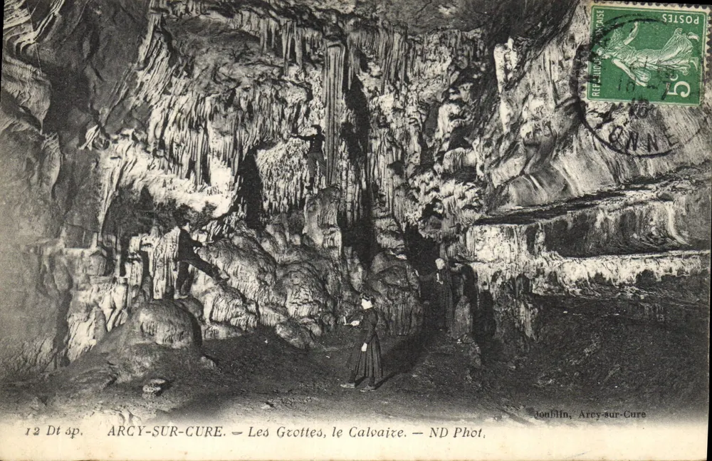 Arcy-sur-Cure — Le Grotte, il Calvario — ND Phot. - Recto