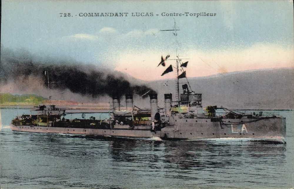 Commandant Lucas — Torpedoboot — n°728 - Voorkant