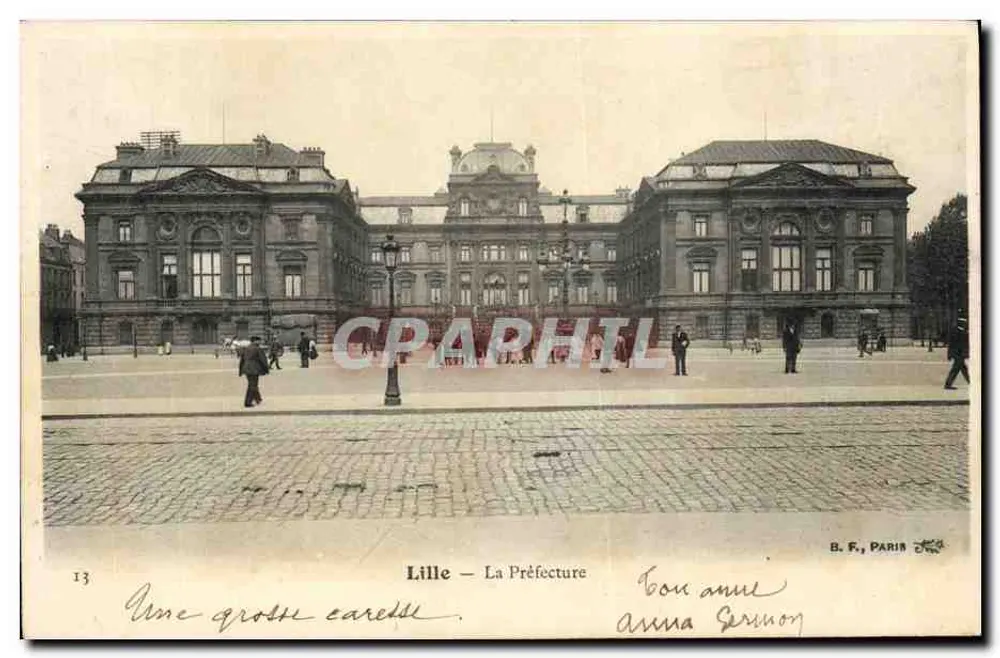 Lille — A Prefeitura — B. F., PARIS - Frente