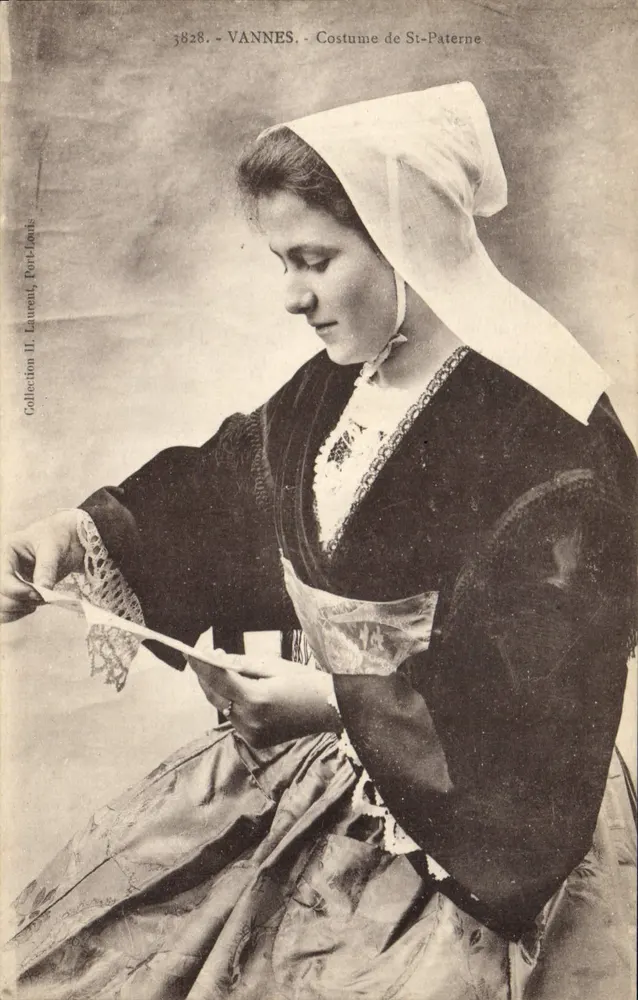 VANNES - Traje de St-Paterne — Coleção H. Laurent, Port-Joinh, n° 3828 - Frente