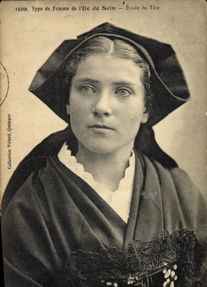 Frau von der Île de Sein — Kopfstudie — Sammlung Villard, Quimper - Vorderseite