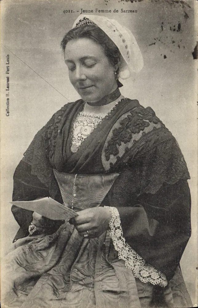 Junge Frau von Sarzeau — Sammlung Laurent Fort Louis — n° 4011 - Vorderseite