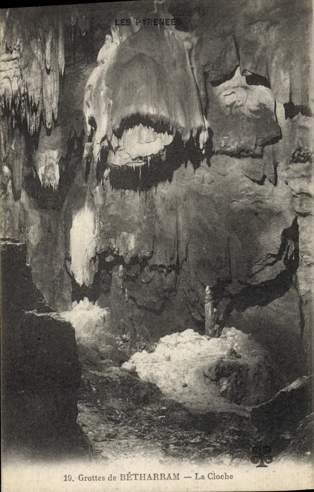 Jaskinie BÉTHARRAM — La Cloche — Wydawca nieznany, nr serii 19 - Awers
