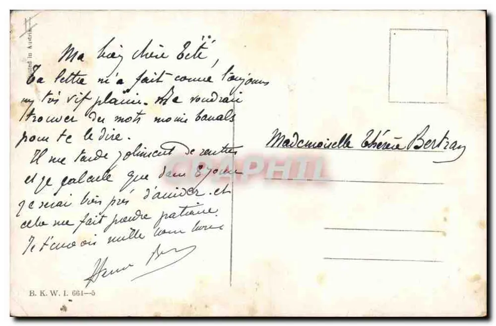 Deux petites filles — une brossant les cheveux de l'autre qui tient une poupée — éditeur KFerenty, n° 661-5 - Rückseite