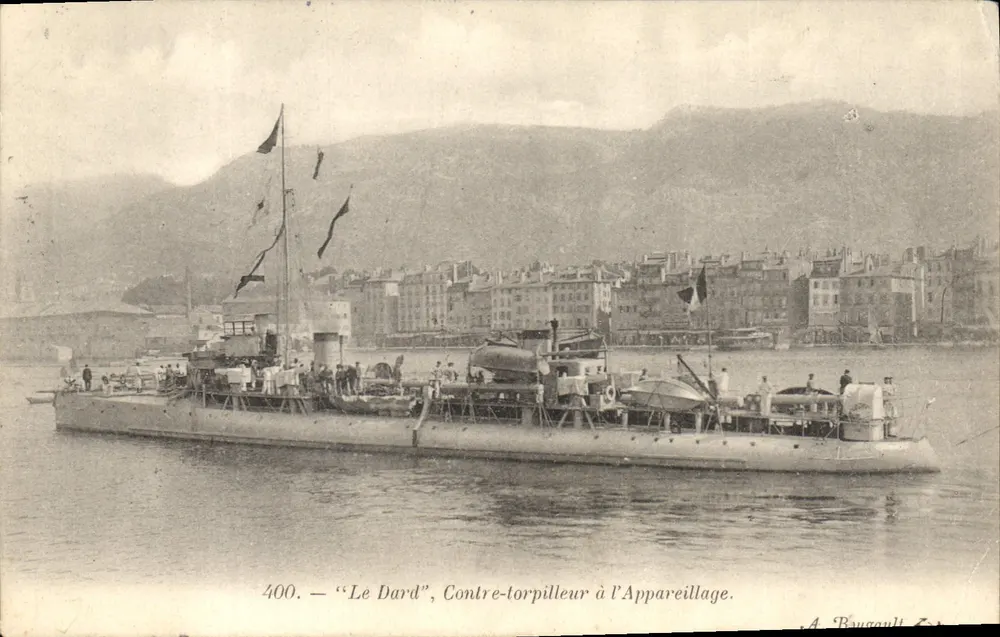 Le Dard — Zerstörer beim Apparatus — A. Bougault, n°400 - Vorderseite
