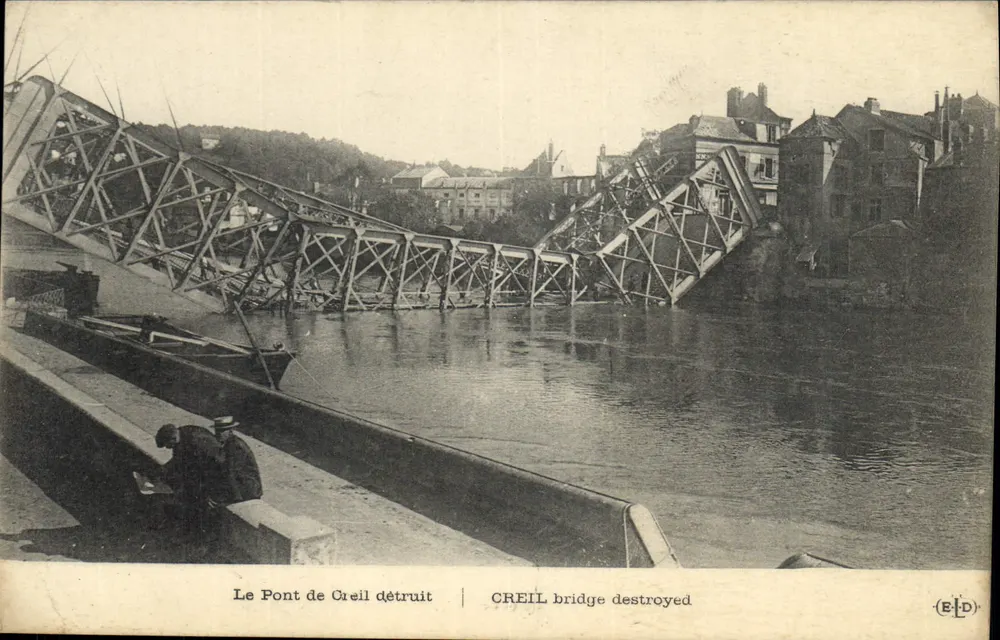 De Brug van Creil vernietigd — CREIL bridge destroyed — E. Le Doly, 127, rue de Seine, Parijs - Voorkant
