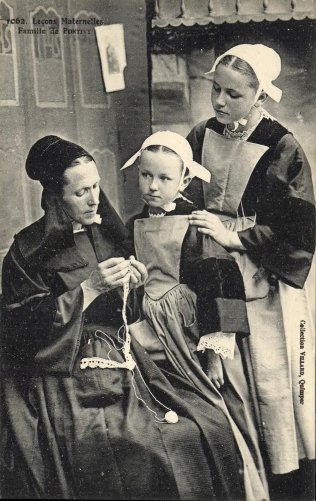 Mütterliche Unterricht — Die Familie von Pontivy — Sammlung Vauzard, Quimper - Vorderseite