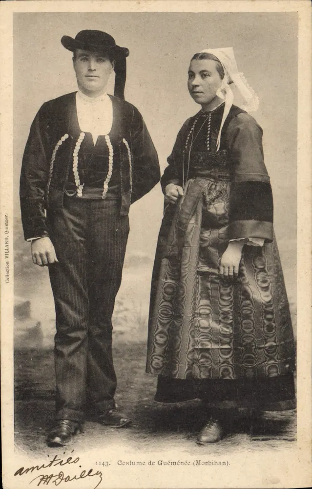Traje de Guéméné (Morbihan) — Coleção VILLARU — n° 1143 - Frente