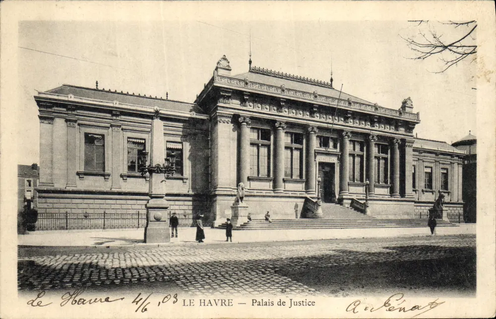 Le Havre — Palácio de Justiça — A. Bénat - Frente