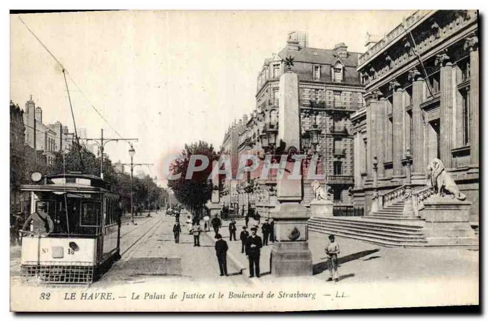 Le Havre — Palais de Justice und Boulevard de Strasbourg — L.L. — Nr. 82 - Vorderseite
