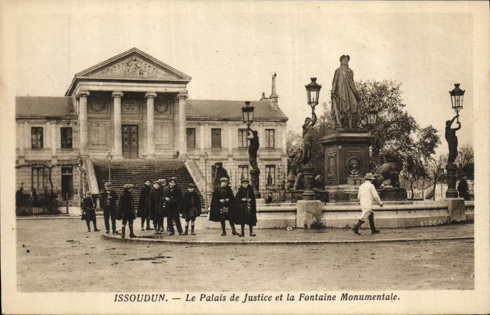 Issoudun — Das Palast der Justiz und die monumentale Fontäne — Aubel, Verlag - Vorderseite