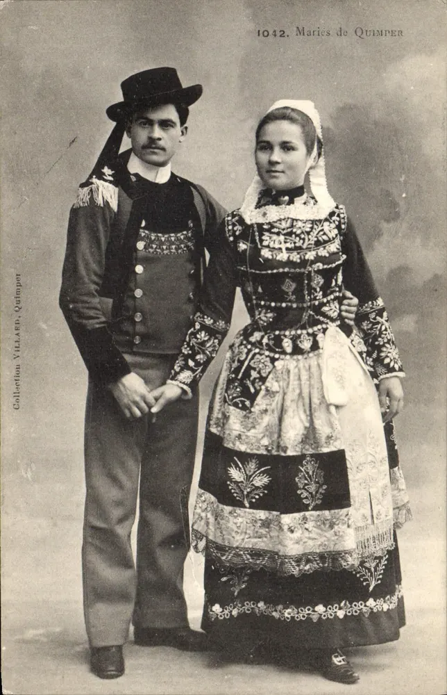 Casados de Quimper — Coleção Villard, Quimper — n° 1042 - Frente