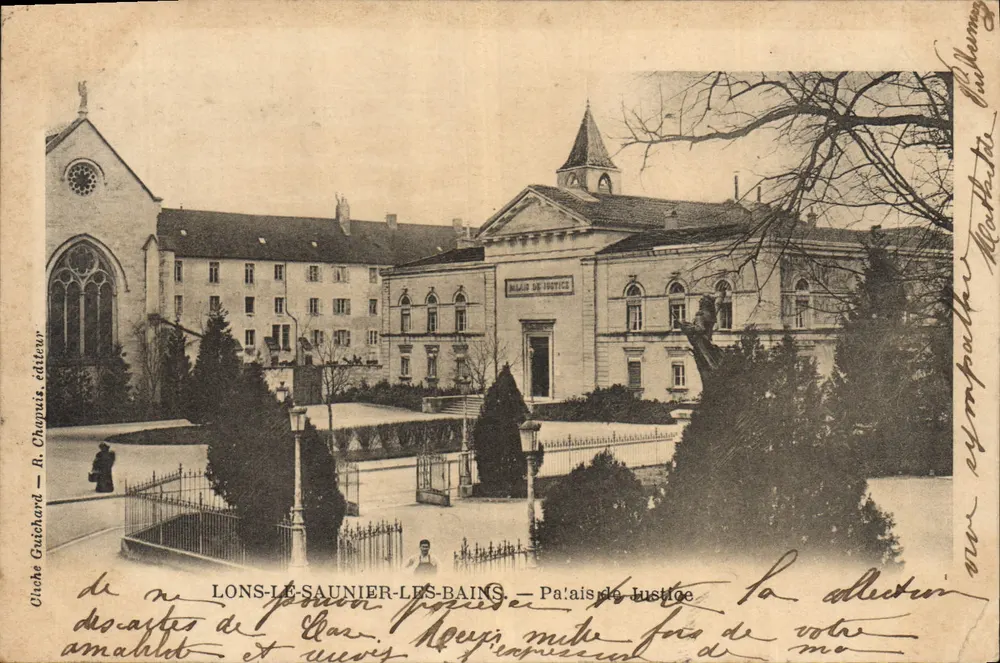 LONS-LE-SAUNIER-LES-BAINS — Palazzo di Giustizia e chiesa — Cliche Guichard, editore - Recto