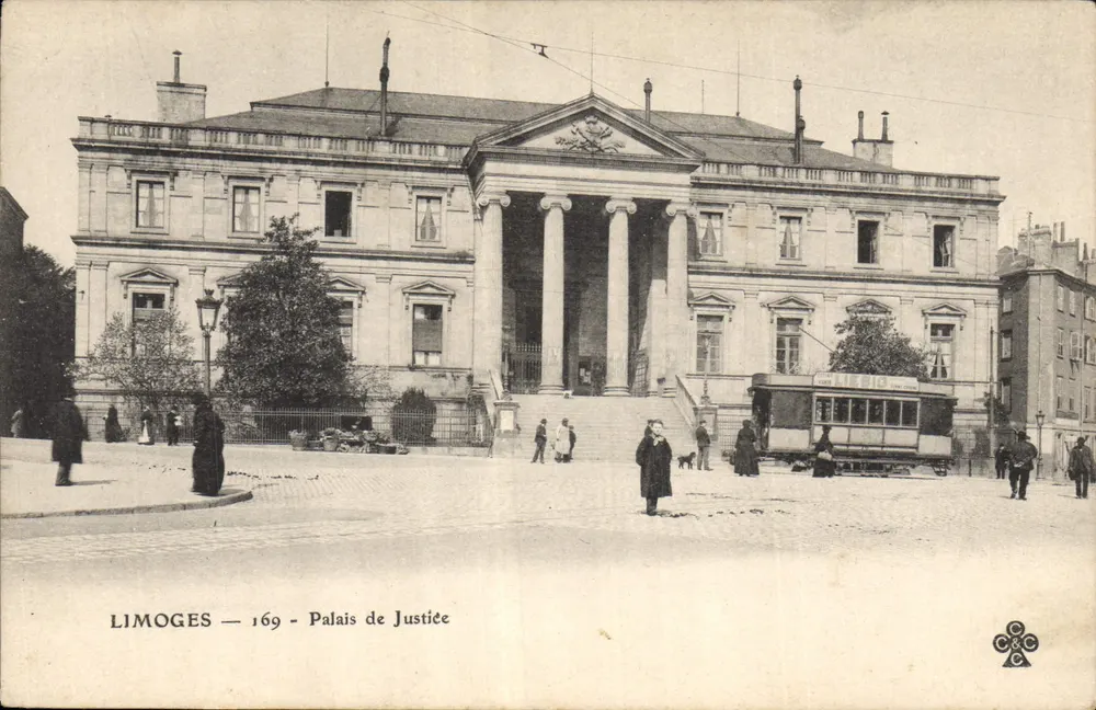 Limoges — 169 — Palácio de Justiça - Frente