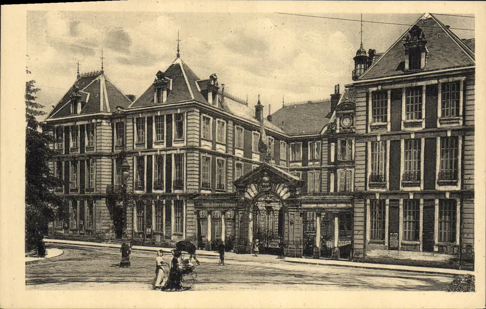 Montauban — A Prefeitura — Imp. Lévy & Cie, Paris - Frente