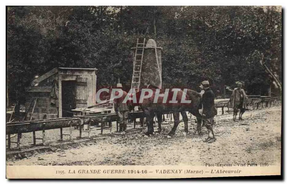 VADENAY (Marne) — Der Tränkbrunnen — Phot-Express — Vissé Paris 1195 - Vorderseite
