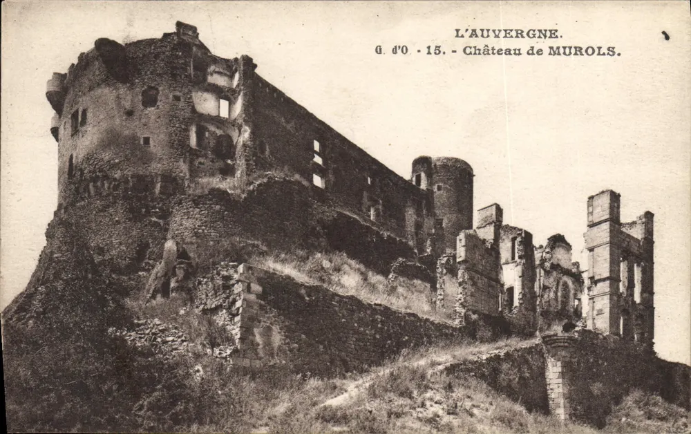 Castelo de Murols — Ruínas de um castelo fortificado na Auvergne — J. Goutiellanges, editor (P.-de-D.) - Frente