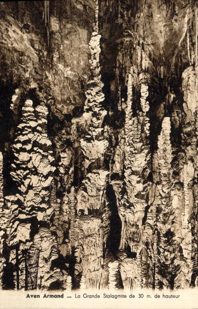 Aven Armand — Die große Stalagmite 30 m. hoch — ARGRA TONALIQUE - Vorderseite