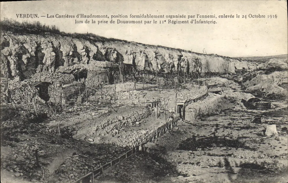 Verdun — Die Haudromont-Steinbrüche, eine von dem Feind stark organisierte Stellung, am 24. Oktober 1916 vom 111. Infanterieregiment erobert — Edition Vardun - Vorderseite