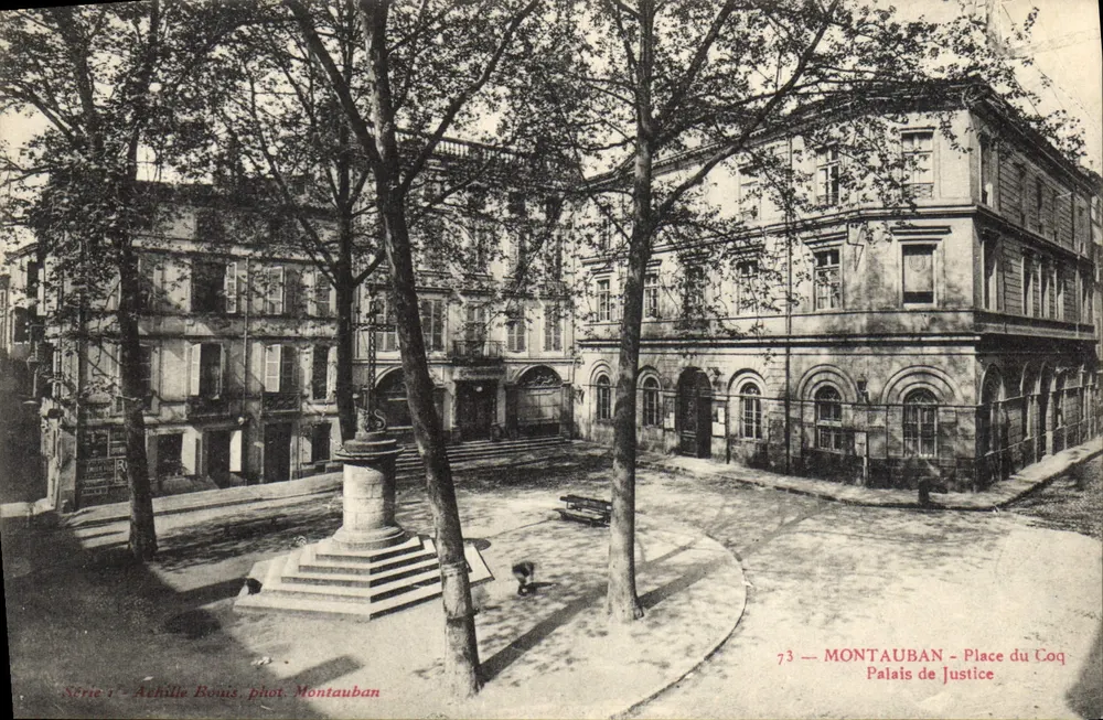 Montauban - Place du Coq — Palais de Justice — Achille Bonis, phot. Montauban, série 1, n°73 - Recto
