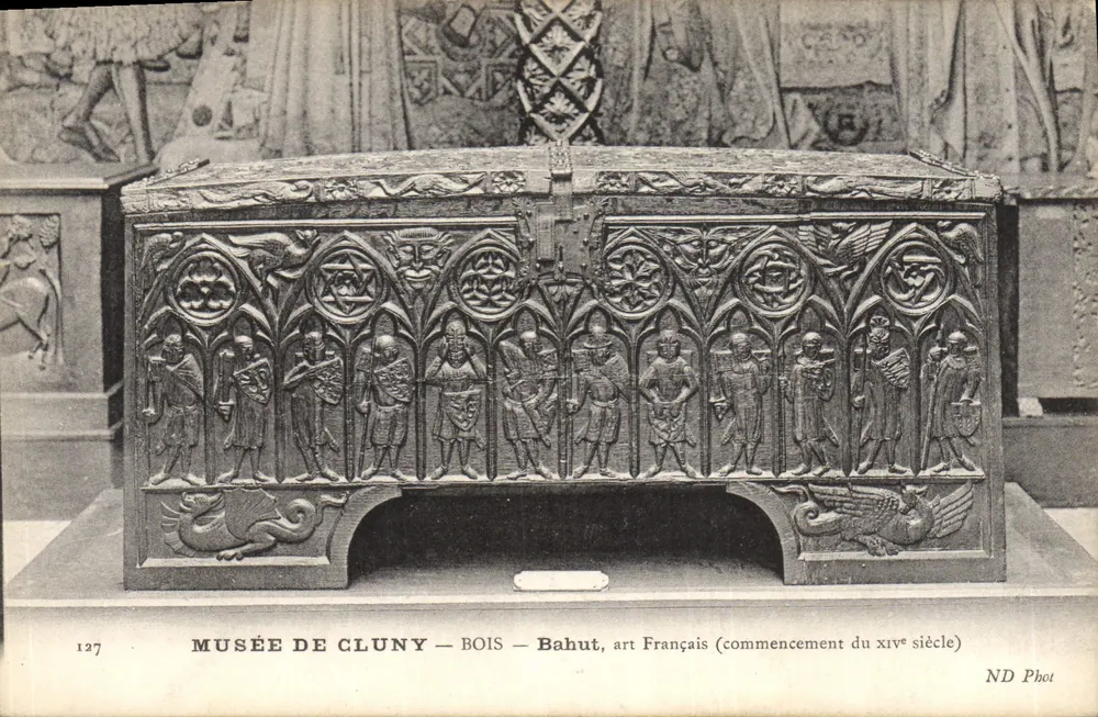 Musée de Cluny — Holz — Truhe, französisches Kunstwerk (Anfang des 14. Jahrhunderts) — ND Phot - Vorderseite
