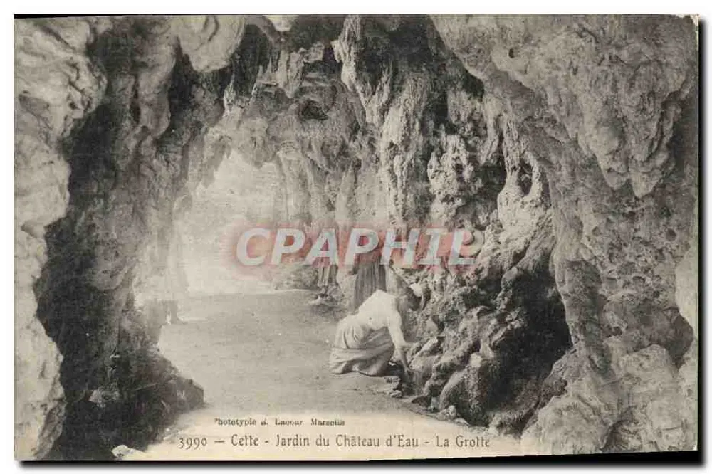 Celle - Garten des Wasserpalastes - Die Höhle — Phototypie Lacoour Mareelius, Nr. 3990 - Vorderseite