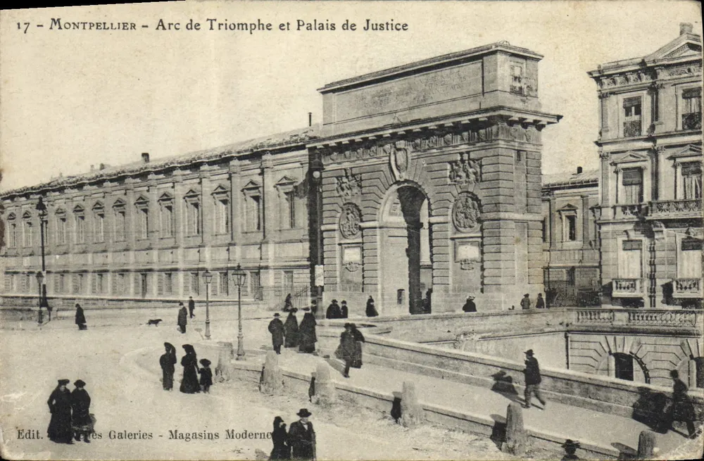 Montpellier - Arco do Triunfo e Palácio de Justiça — Ed. das Galerias - Lojas Modernas - Frente