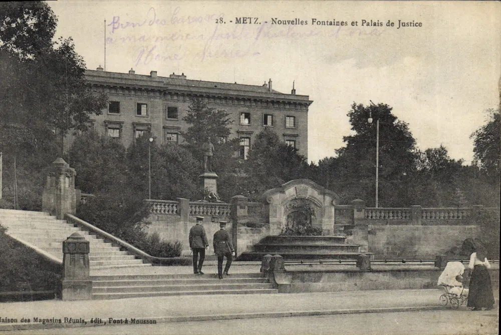 Metz - Neue Fontänen und Gerichtshaus — Maison des Magasins Réunis, Verlag, Pont-à-Mousson - Vorderseite