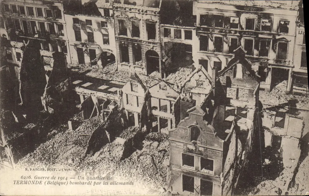 Termonde (Belgien) — Gebombter Viertel — S. Farges, Verlag Lyon, Nr. 6216 - Vorderseite