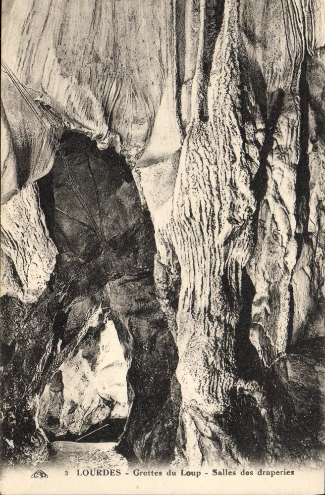 Lourdes - Höhlen des Wolfs - Drapierhallen — n°2 - Vorderseite