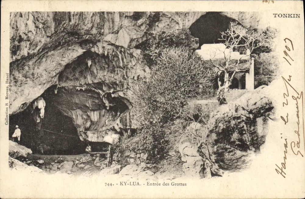 KY-LUA - Eingang zur Höhle — Sammlung R. Moreau, Hanoi — Nr. 744 - Vorderseite