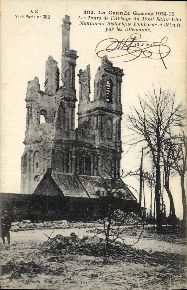 Mont-Saint-Éloi — Ruinen der Turm der Abtei bombardiert 1914-15 — Visé Paris n° 382 - Vorderseite